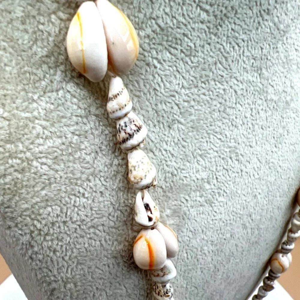 Vintage Boho Seashell Beaded Necklace    A5 - Picture 10 of 13